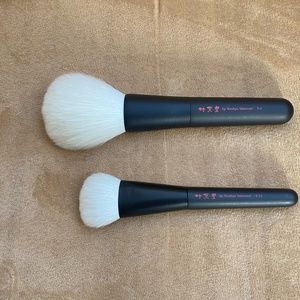 CHIKUHODO TAKUMI T1 Powder BRUSH and Bonus!!